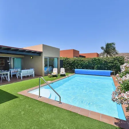 Salobre Golf Dos Luxury Retreat In Gran Canaria Private Outdoor Heatable Pool Bbq Facilities Shaded Outdoor Dining Area Salobre Golf, * Las Palmas / Gran Canaria